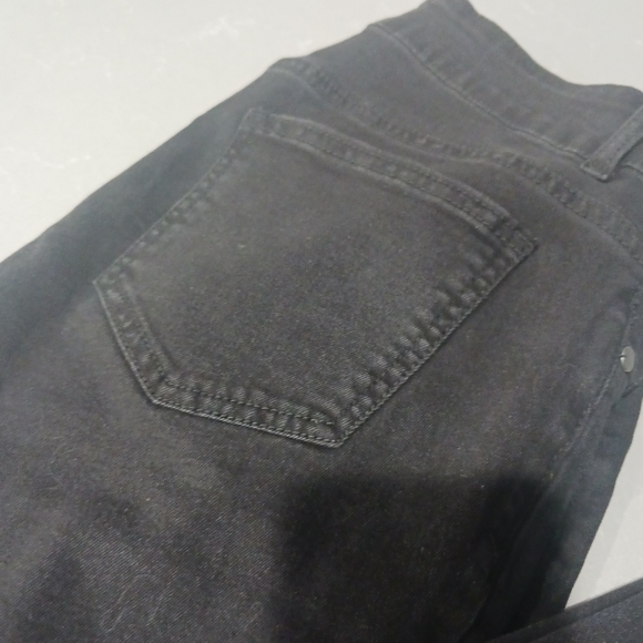 NWT Bloomchic Black Jeans size 12 - Picture 7 of 7